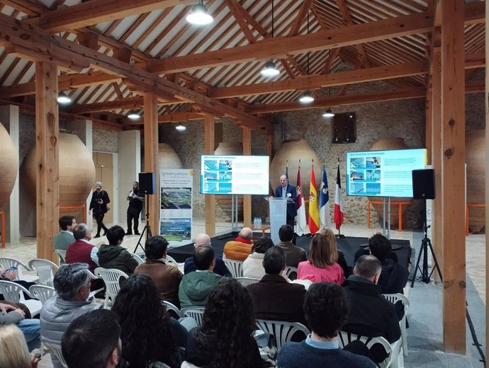 Presentación del proyecto en Noblejas.