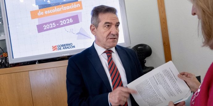El director general de Planificación, Centros y FP del Gobierno de Aragón, Luis Mallada.