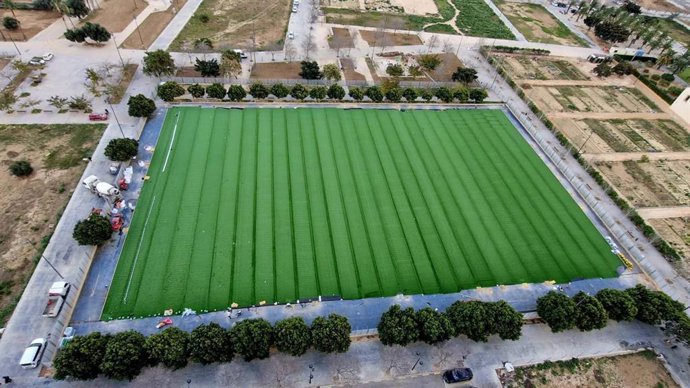 Liciten per 180.000 euros la il·luminació del camp de futbol de la Torre-Faitanar projectat després de la dana