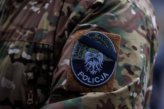 Archivo - Arquivo - Imagem de arquivo do brasão de armas da Polícia Polonesa.