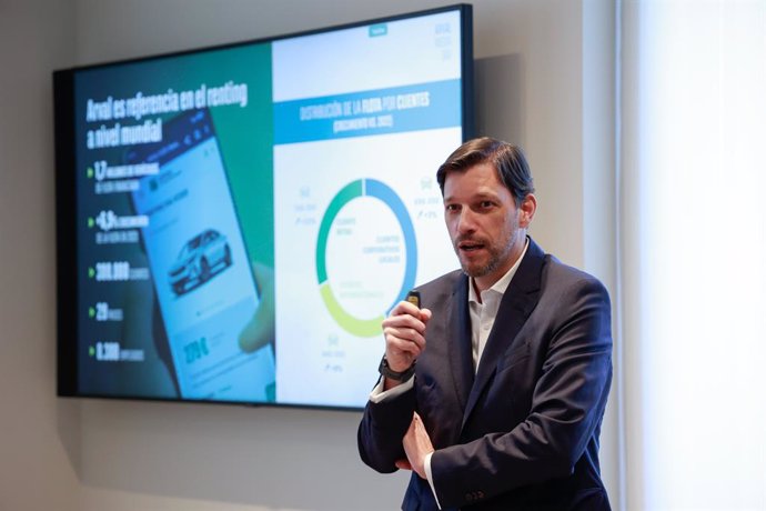 Archivo - El director general de Arval España, Miguel Cabaça, en la presentación de resultados 2024, Arval Media Day, en Madrid.