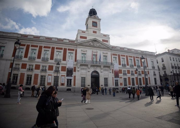 La sede de la Comunidad de Madrid, en la Puerta del Sol, a 27 de febrero de 2025, en Madrid (España).