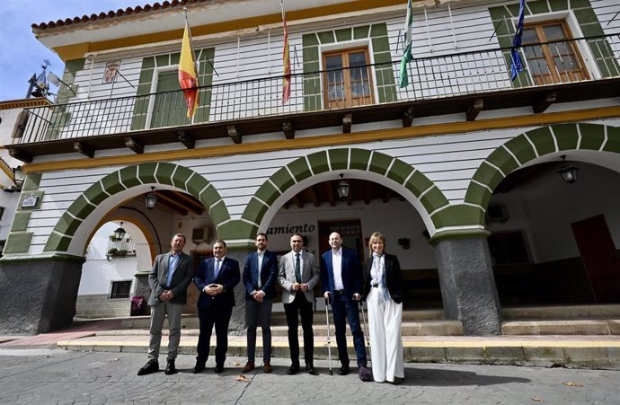 Visita del presidente de la Diputación de Granada al municipio de Gor.