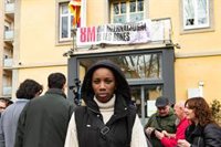 La hija del imán desalojado asegura que su padre "no tiene nada que ver" con los disturbios