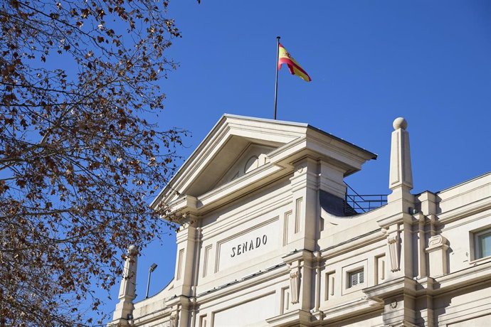 Archivo - Fachada del Palacio del Senado.