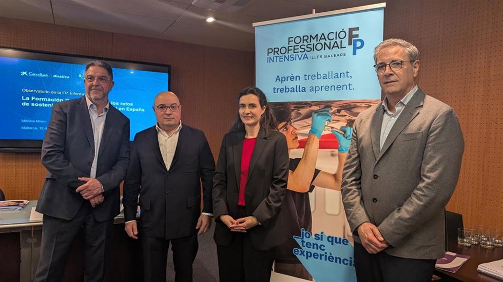 CaixaBank Dualiza y Cámara de Comercio de Mallorca analizan el futuro de las profesiones verdes en Baleares.