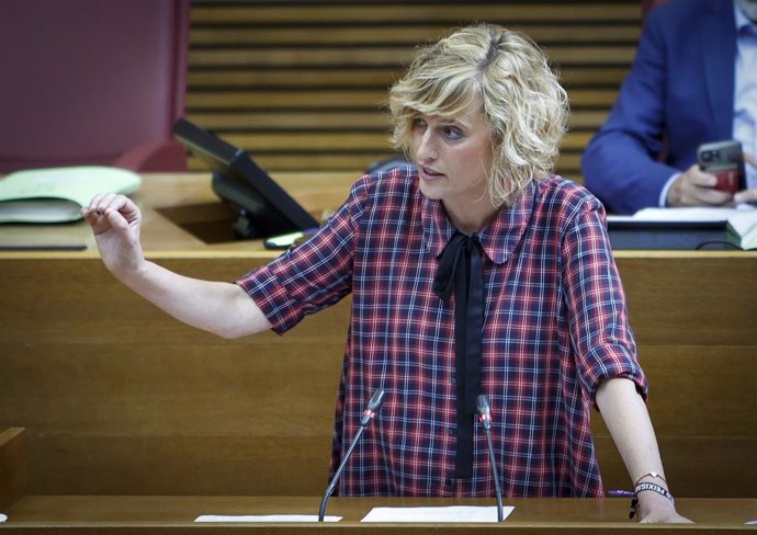Archivo - La portavoz de Cultura de Compromís en Les Corts Valencianes, Verònica Ruiz