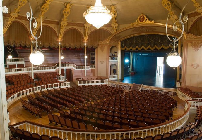 Archivo - Teatro Circo de Orihuela (Alicante), en una imagen de archivo.