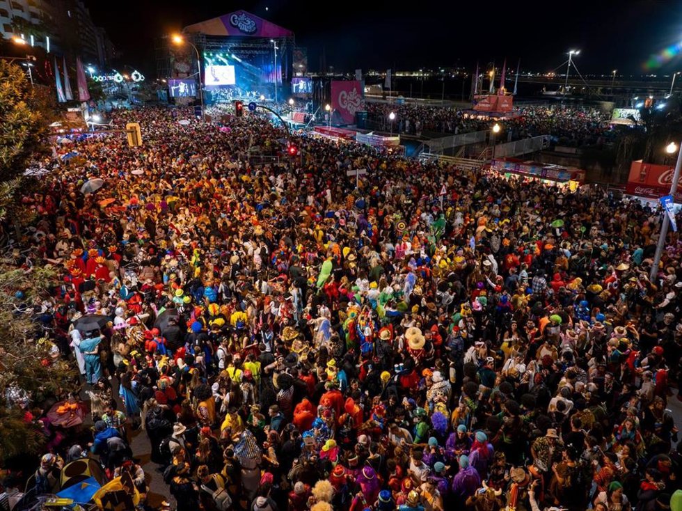 Baile de Carnaval en Santa Cruz de Tenerife