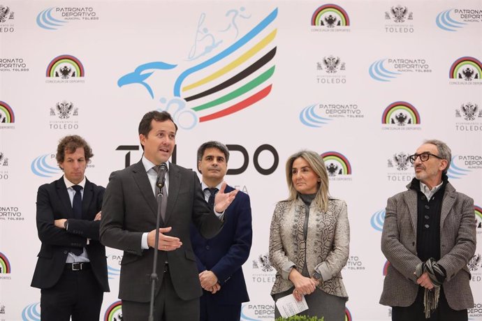 Inaugurada la rehabilitación del pabellón de la Escuela Central de Educación Física de Toledo.