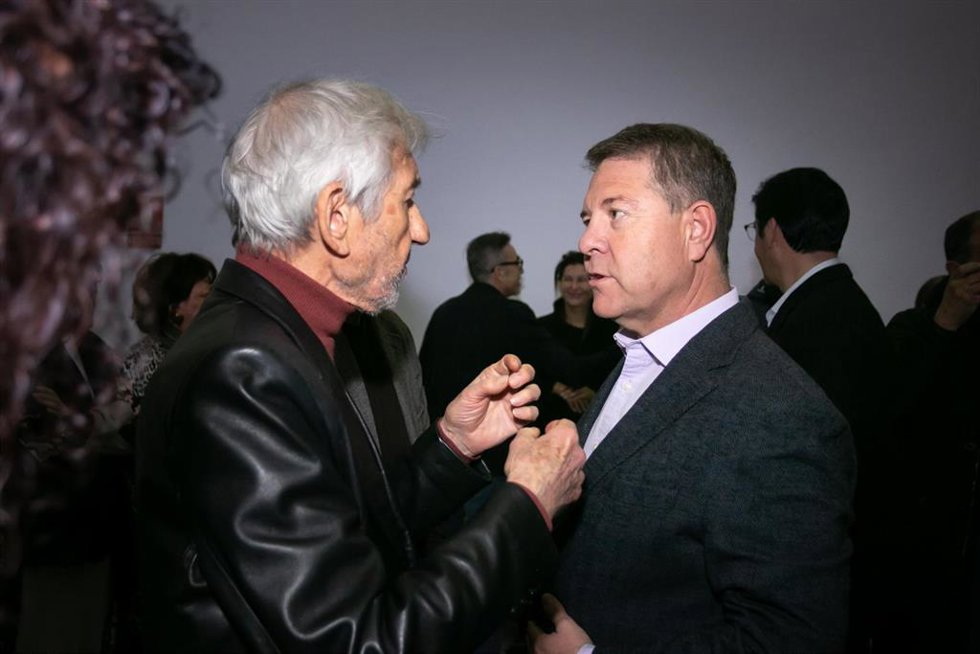 El actor José Sacristán y el presidente regional, Emiliano García-Page.