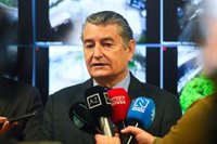 Sanz dice que la Junta realiza seguimiento al pantano de Casasola para preparar un desembalse "muy medido"