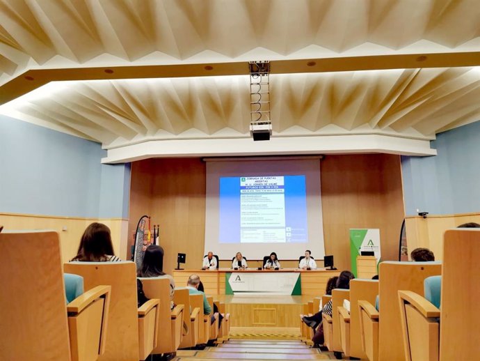 Jornadas de puertas abiertas para futuros residentes en el Hospital de Valme.