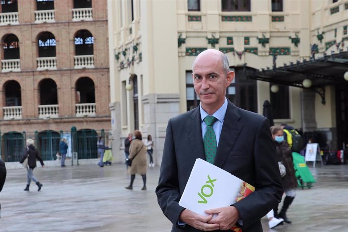 Archivo - El portavoz adjunto de Vox en el Ayuntamiento de València, Pepe Gosálbez, en una imagen de archivo