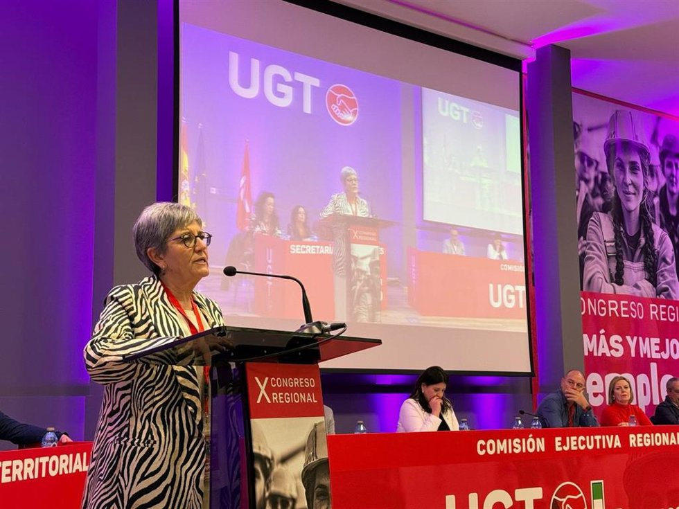 Patro Sánchez, en su discurso de clausura del X Congreso Regional, en el que ha sido reelegida secretaria general con más del 97% de los votos.E