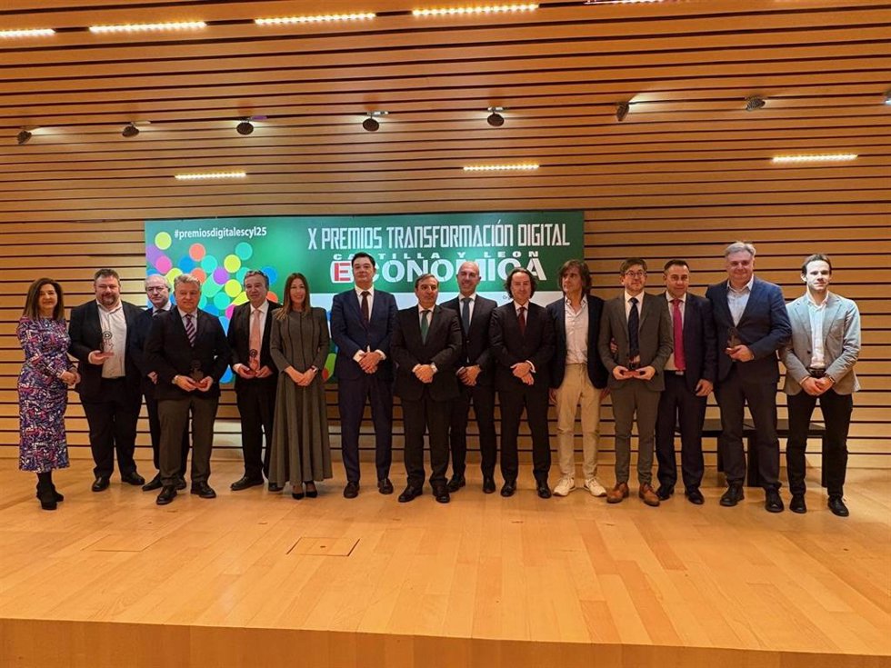 El consejero de Movilidad y Transformación Digital, José Luis Sanz Merino, clausura los X Premios Transformación Digital Castilla y León Económica