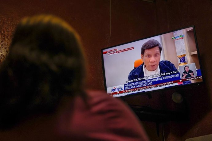 El expresidente filipino Rodrigo Duterte protagonista de las noticias por su arresto 