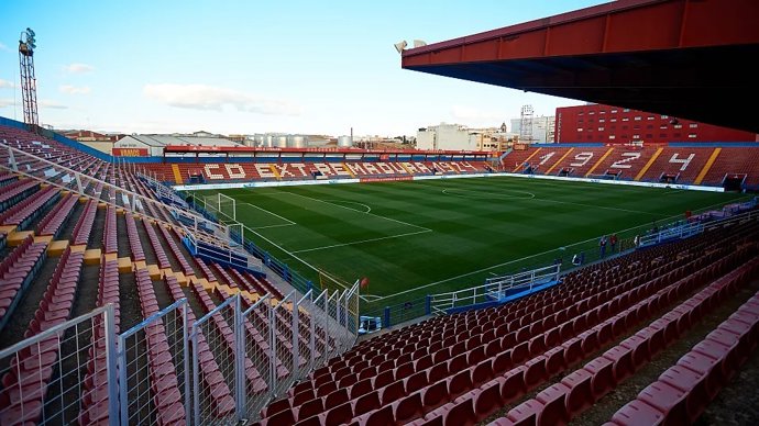 Estadio Francisco de la Hera de Almendralejo.