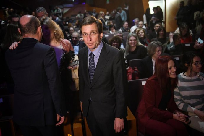 El alcalde de Madrid, José Luis Martínez-Almeida, durante el acto institucional conmemorativo del Día Internacional de la Mujer.