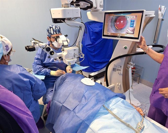 Quirófano de Oftalmología del Hospital Infanta Elena de Huelva.