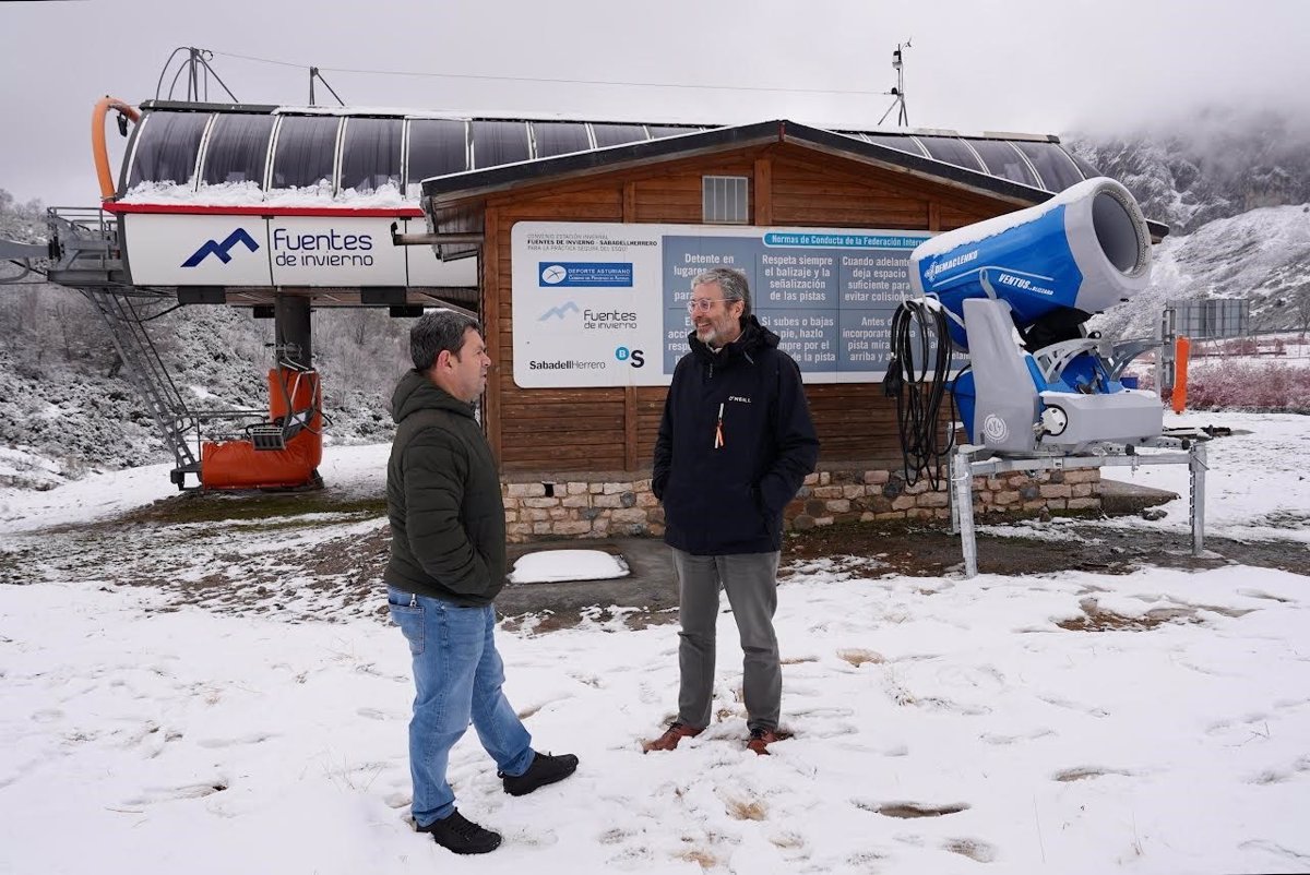 Vox alerta del  abandono  que sufre la estación invernal de Fuentes de Invierno
