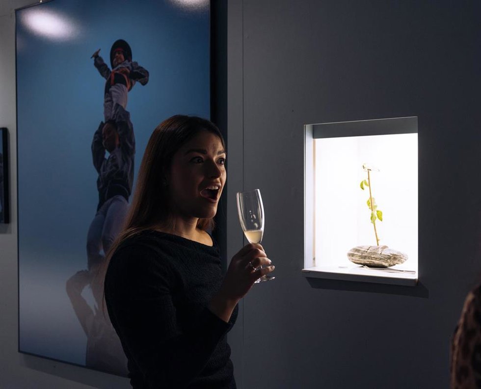 Xiaomi España presenta su nueva campaña, 'Comer con los ojos: El sabor de la fotografía', una exposición temporal que se ve y se come, en el Espacio Larra de Madrid