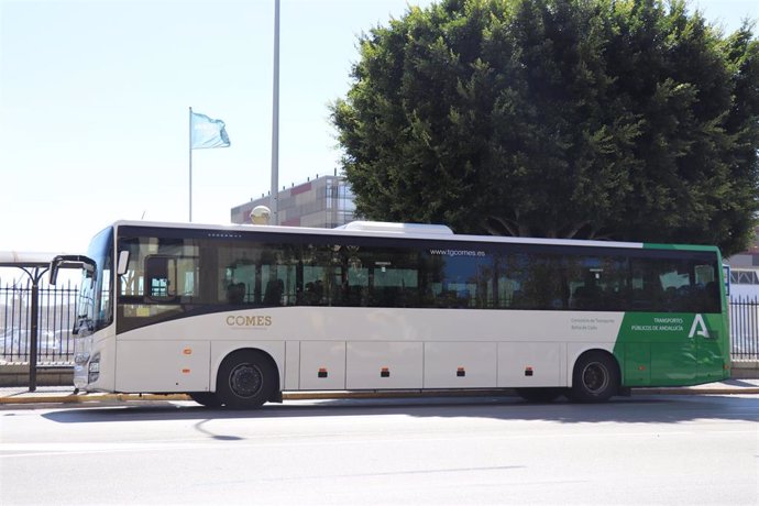 Archivo - Autobús del Consorcio de Transportes de la Bahía de Cádiz.