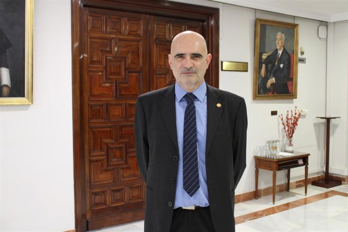 El profesor de la US José Ramiro Martínez de Dios.