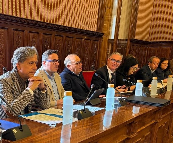 Bancada del PP en un pleno de la Diputación de Jaén.