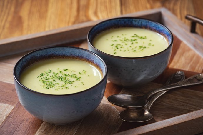 Archivo - Arquivo - Sopa. Alimentos saudáveis.