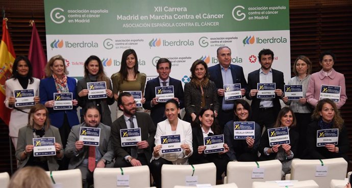 Más de 27.000 corredores participarán en la XII Carrera Madrid en marcha contra el cáncer.