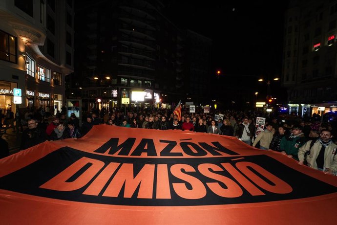 Manifestación para exigir la dimisión de Mazón  (archivo)