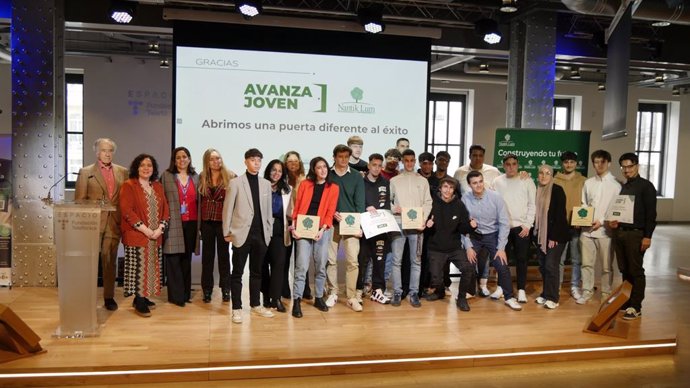 Acto bajo el título ' Generación Avanza'