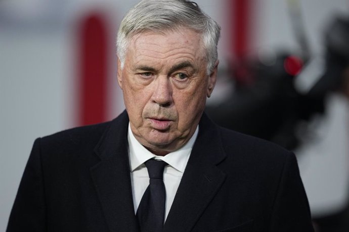 Carlo Ancelotti, head coach of Real Madrid, looks on during the UEFA Champions League 2024/25  League Round of 16 Second Leg match between Atletico de Madrid and Real Madrid CF, at Riyadh Air Metropolitano stadium on March 12, 2025, in Madrid, Spain.