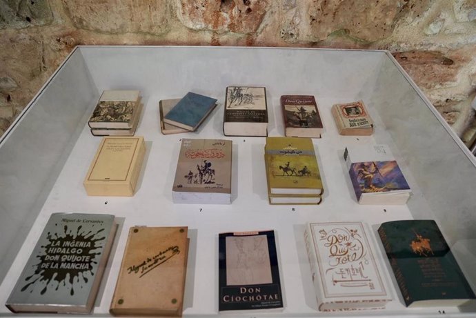 Diputación de Valladolid inaugura 'Quijotemanías', un recorrido por cuatro siglos de historia a través de 130 piezas.