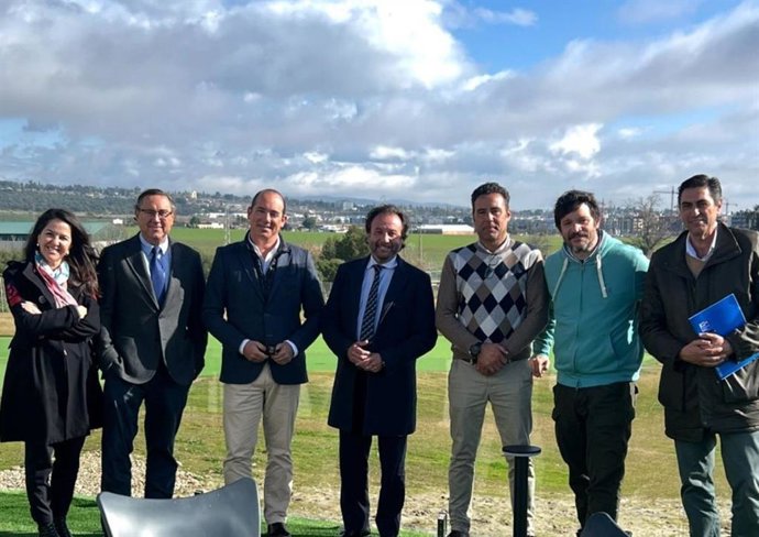 El Imgema participa en el proyecto de renaturalización del Club de Golf La Loma, en colaboración con la Universidad de Córdoba (UCO).