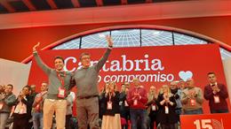 Patxi López, con Pedro Casares, en la inauguración del XV Congreso del PSOE de Cantabria