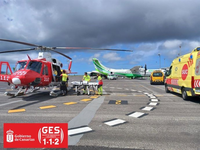 Rescatado de una zona de difícil acceso en Araya, en Candelaria (Tenerife), por un problema de salud
