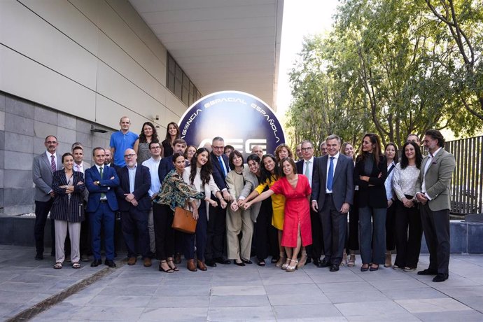 Archivo - Presentación del logotipo de la Agencia Espacial Española en el edificio CREA de San Jerónimo junto con la plantilla de la entidad