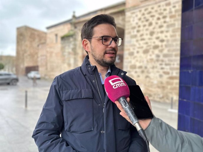 El portavoz adjunto del PP en las Cortes de Castilla-La Mancha, Santiago Serrano