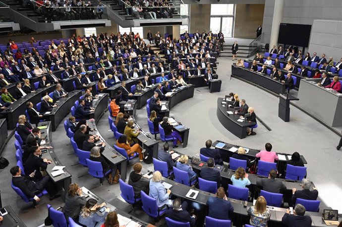 March 13, 2025, Berlin, Berlin, Deutschland: 213. Sitzung des Deutschen Bundestages im Reichstagsgebäude. Berlin, 13.03.2025