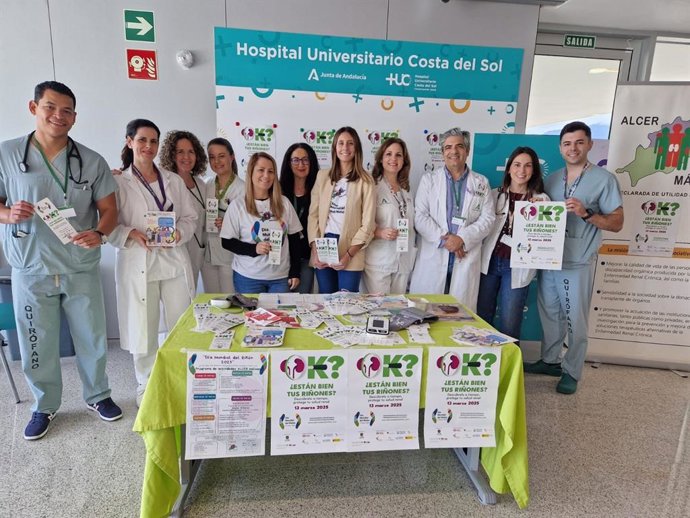 Nefrología del Hospital Costa del Sol en Marbella realiza una campaña para concienciar de la enfermedad renal crónica.