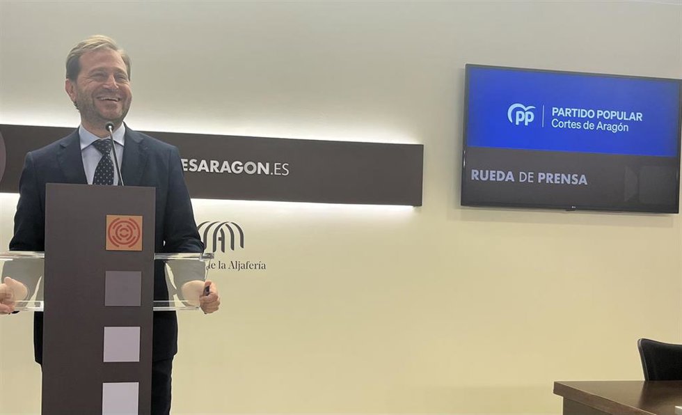 El diputado del PP Fernando Ledesma, portavoz de este grupo parlamentario de las Cortes de Aragón.