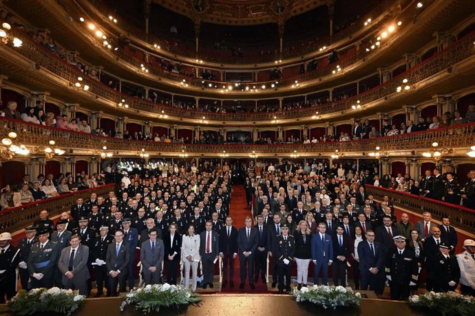 Acto en homenaje a la Policía Local de Murcia