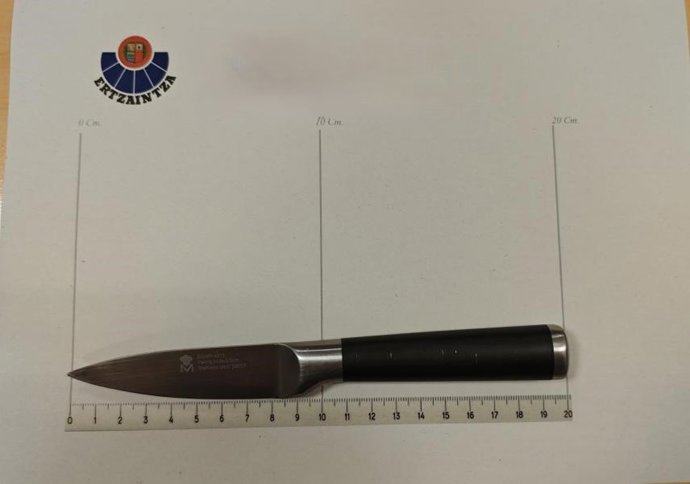 Cuchillo utilizado por el agresor