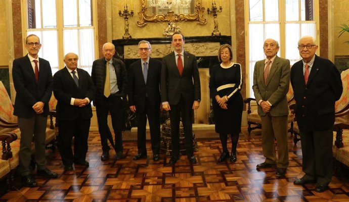Le Senne recibe en audiencia a la nueva presidenta de la Real Academia de Jurisprudencia y Legislación.