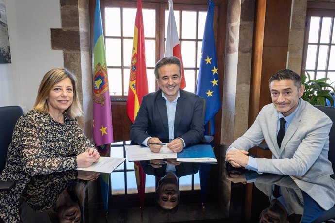 Rovira, Movellán y Pérez