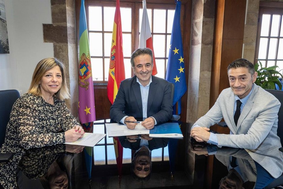 Rovira, Movellán y Pérez