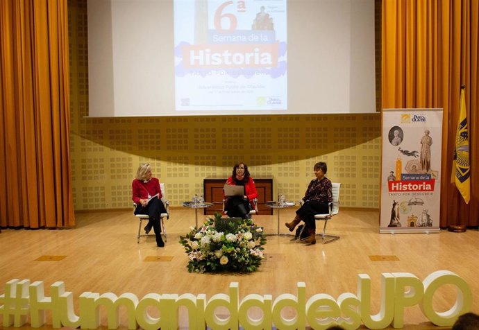 Inauguración de la la 6ª Semana de la Historia en la Pablo de Olavide.