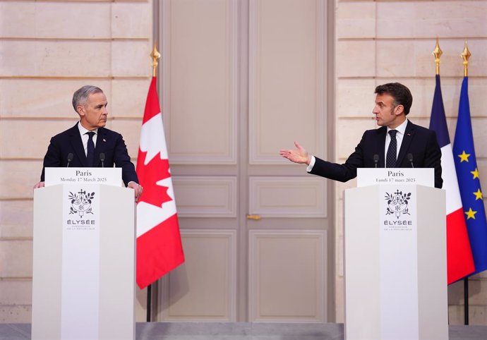 El primer ministre del Canadà, Mark Carney, amb el president de França, Emmanuel Macron